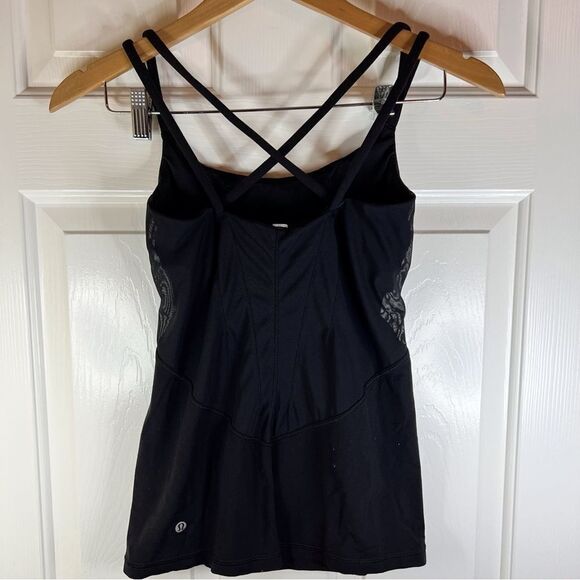 Lululemon Athletic Black Tank with Mesh Panels Size Small Activewear Outdoor - Picture 8 of 8